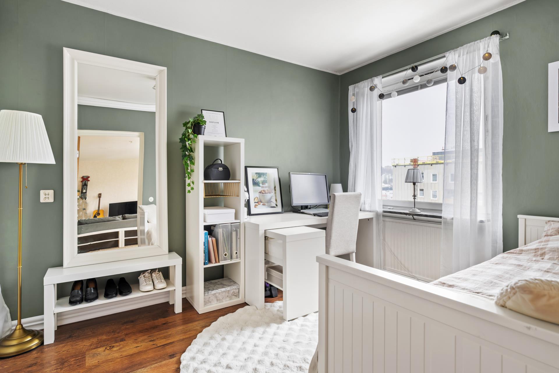 Fin gaveltrea på vån 8 av 8