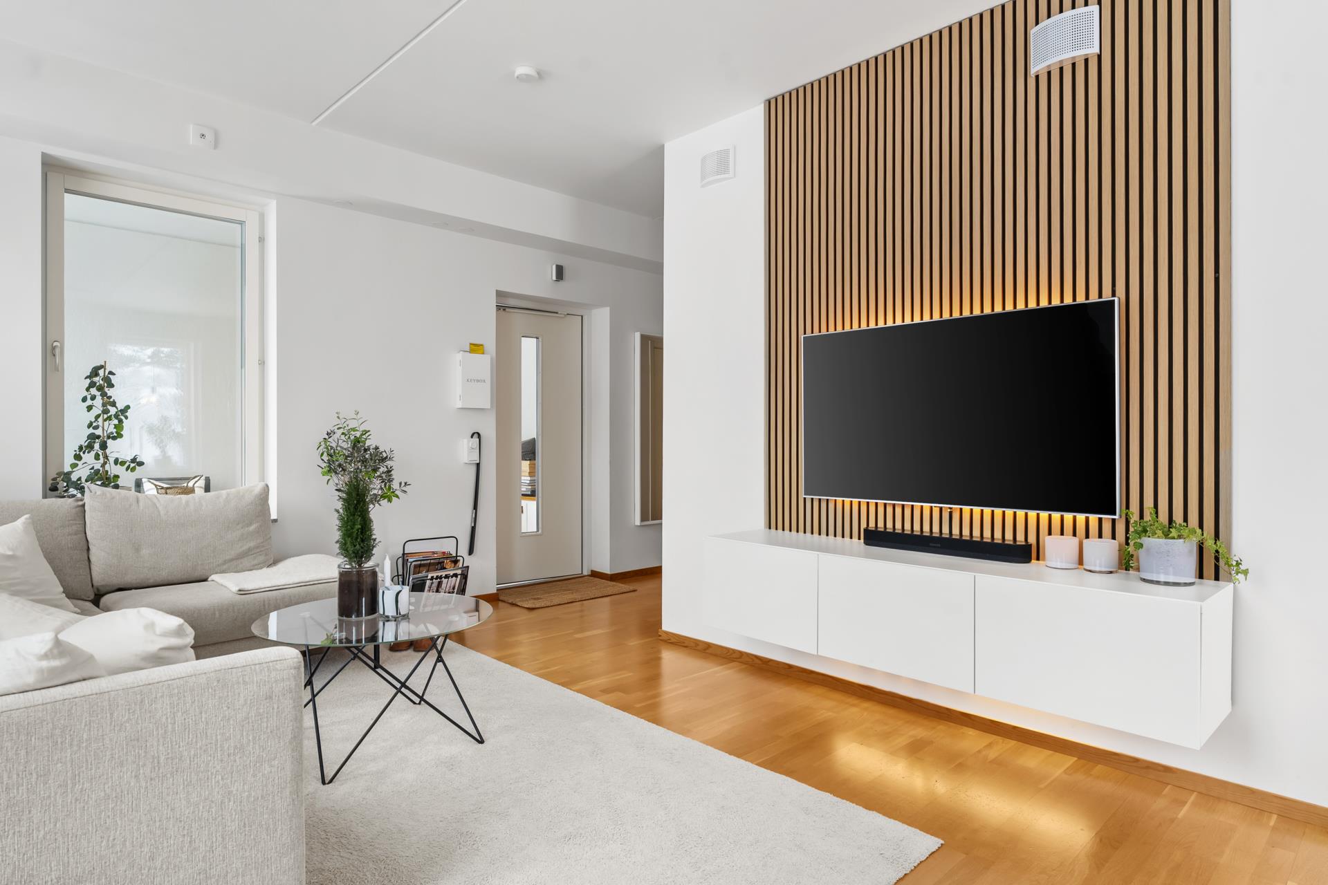 Hakon-Ahlbergs-väg-77