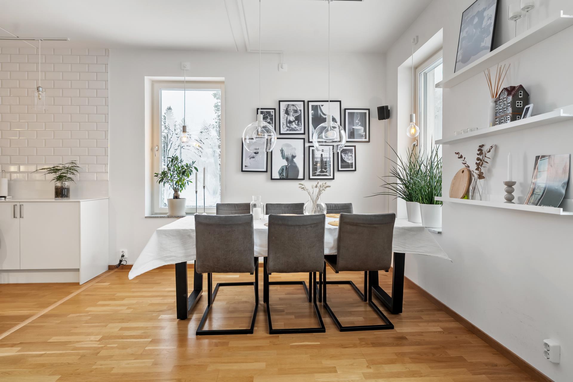 Hakon-Ahlbergs-väg-77