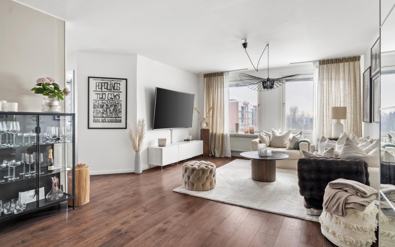 Karström Mäklarbyrå