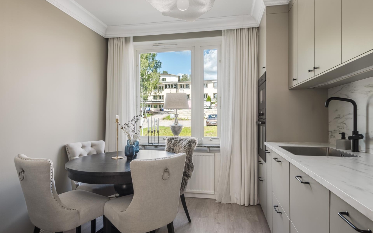 Karström Mäklarbyrå