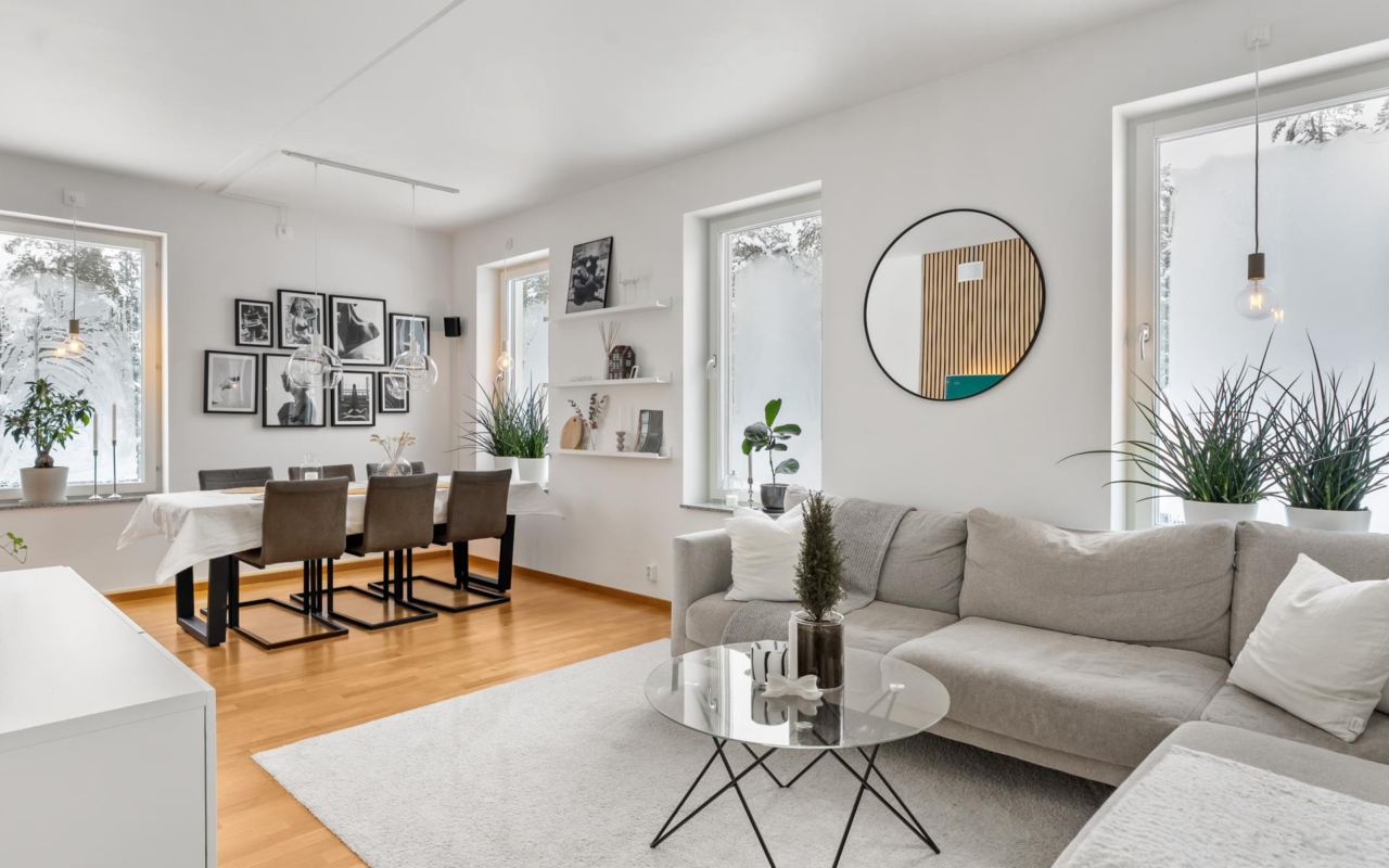 Karström Mäklarbyrå