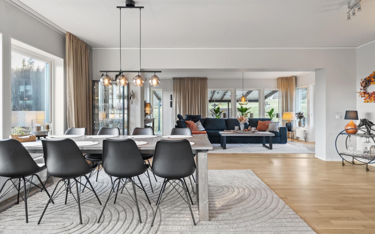 Karström Mäklarbyrå