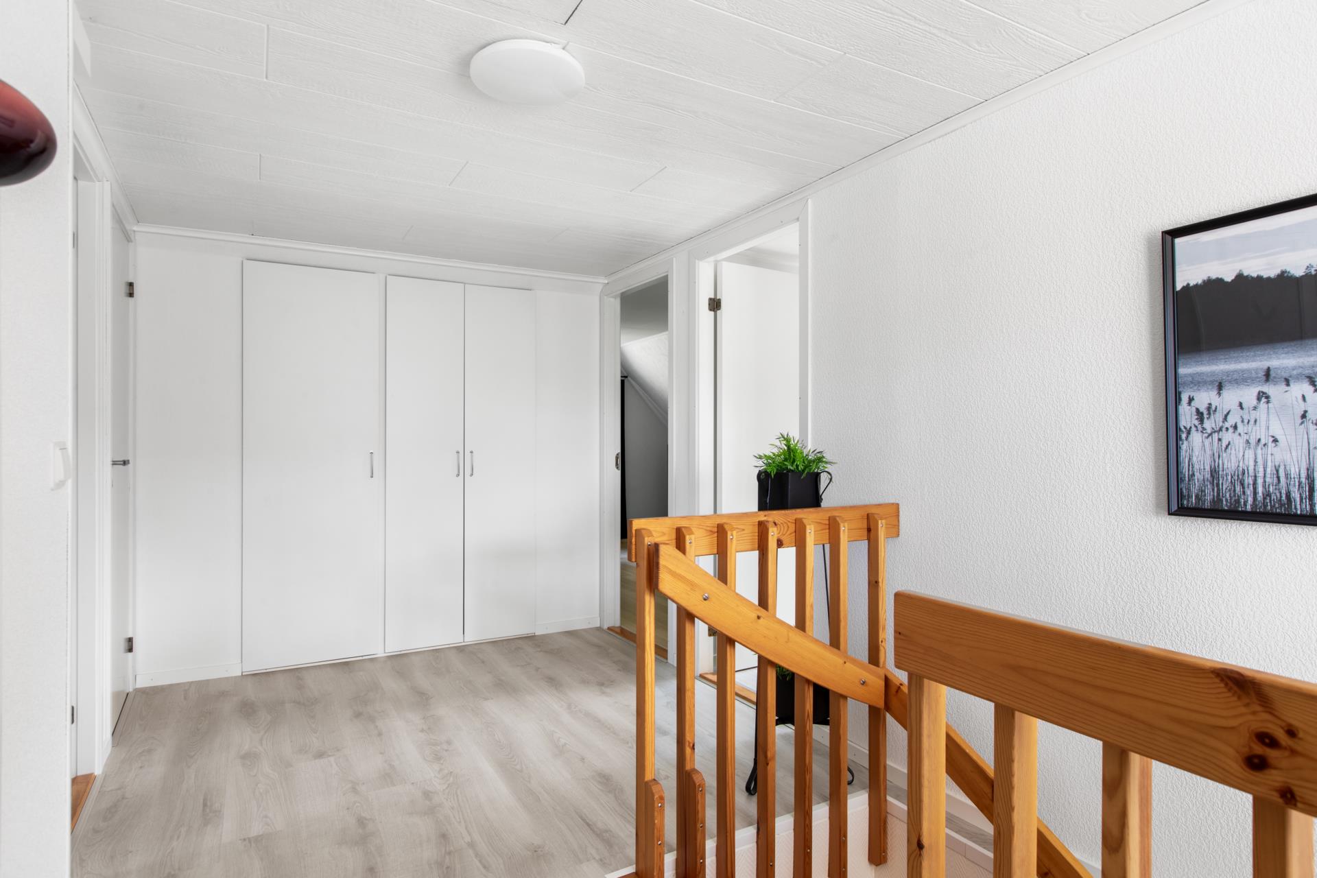 Välkommen till ett unikt och välskött hem i hjärtat av Njurundabommen
