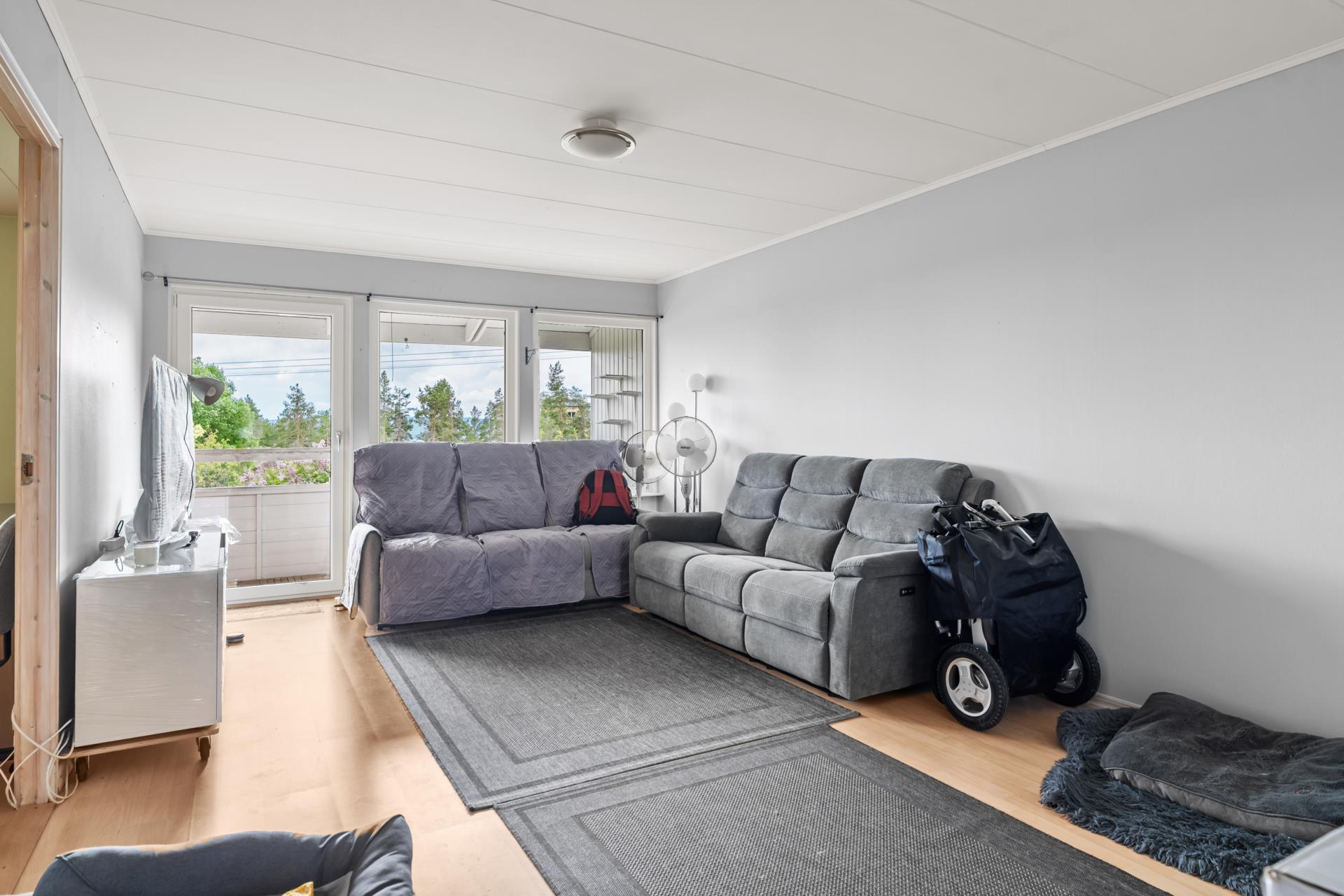 Välplanerat radhus i attraktivt läge!