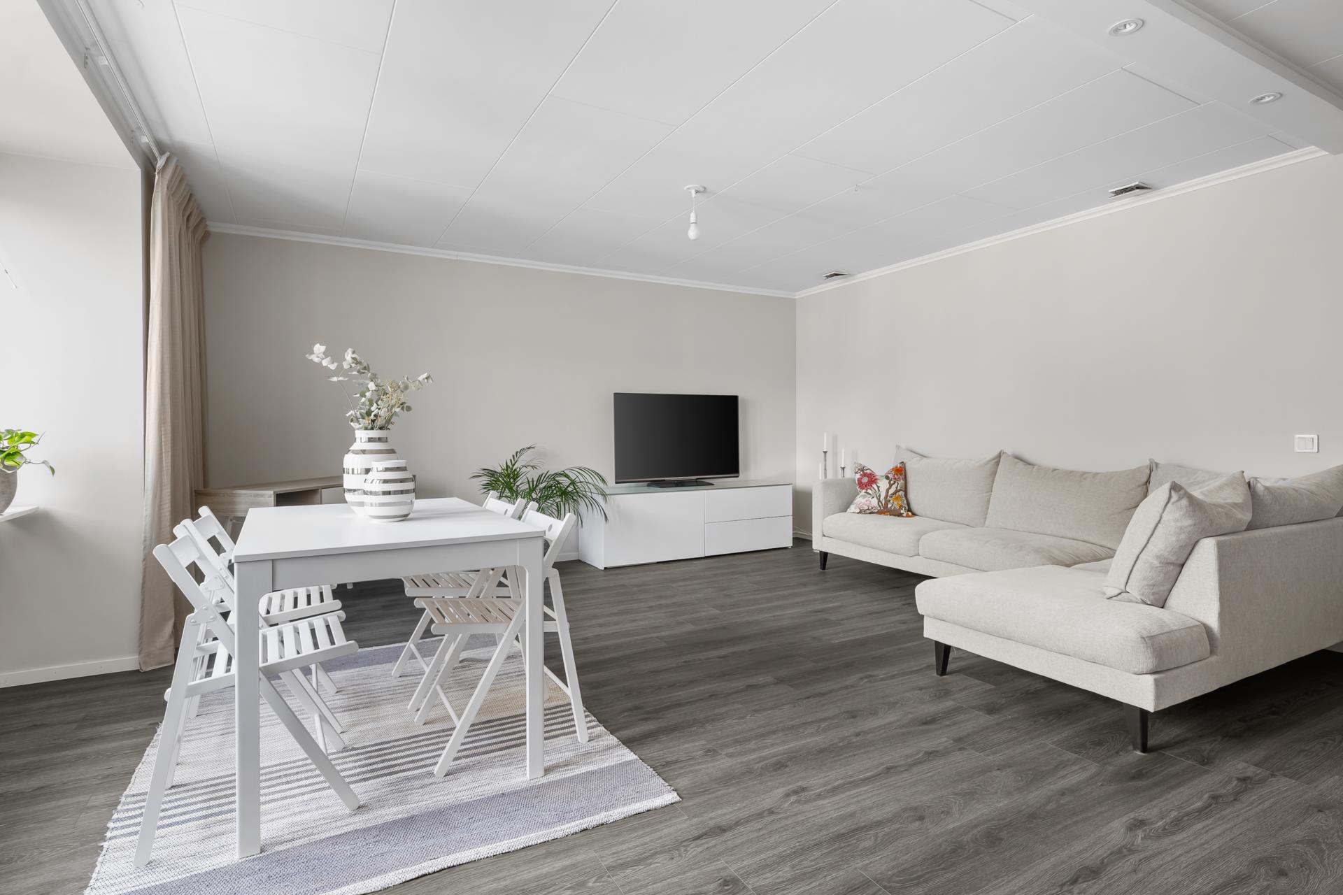 Fint renoverad 2:a i centrala Sundsvall