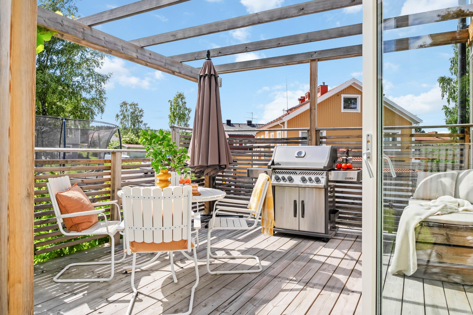 Fint och välrenoverat parhus med härlig utsikt