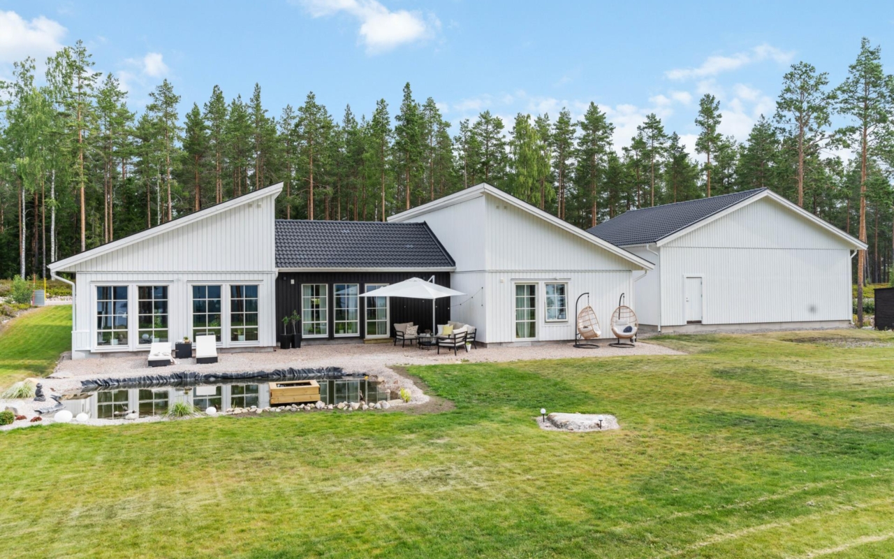 Karström Mäklarbyrå