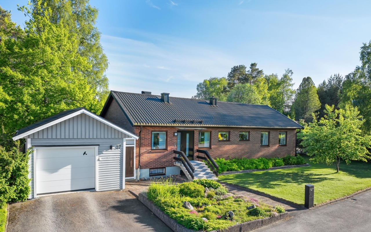 Karström Mäklarbyrå