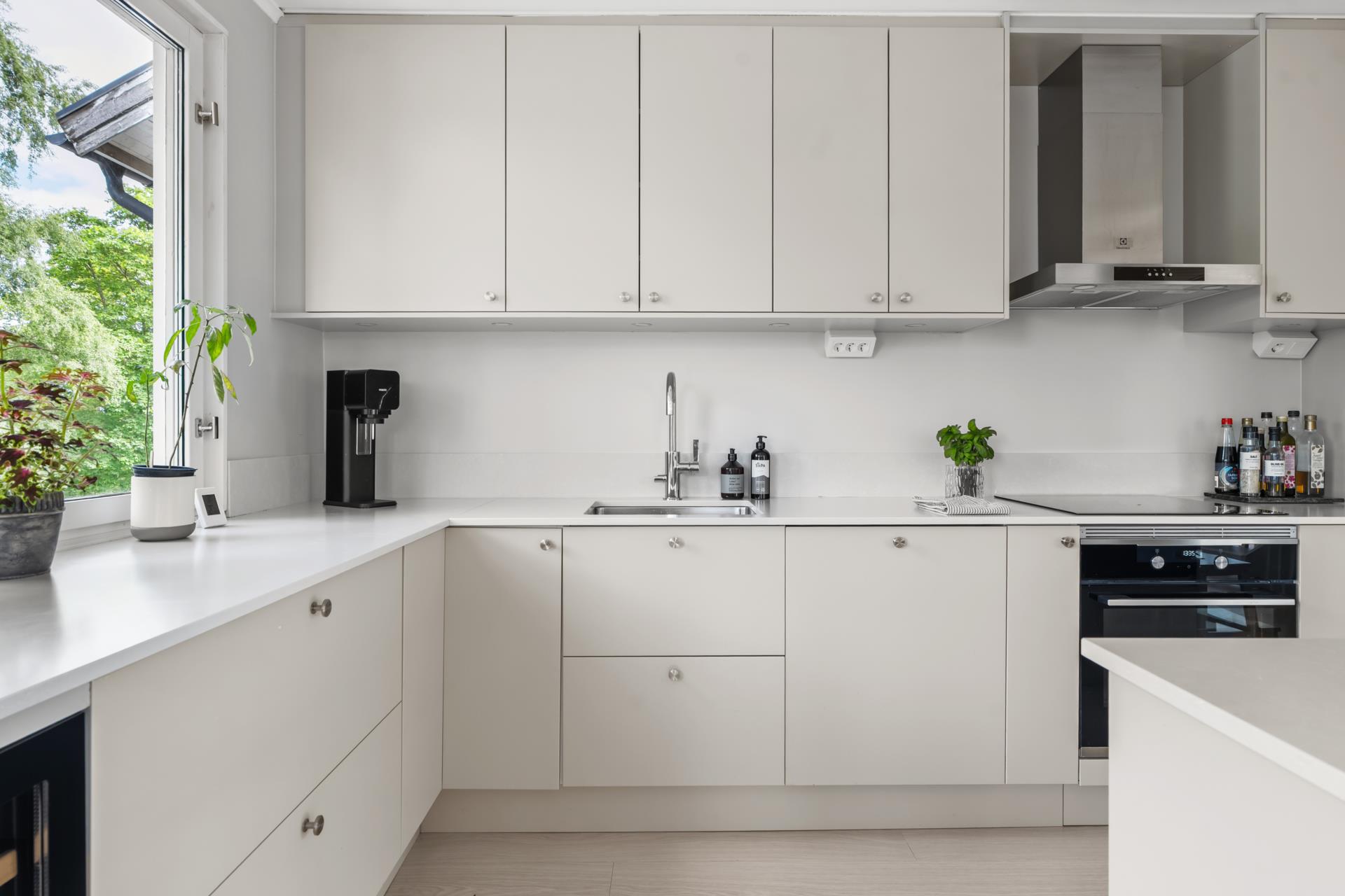 Fint och välrenoverat parhus med härlig utsikt