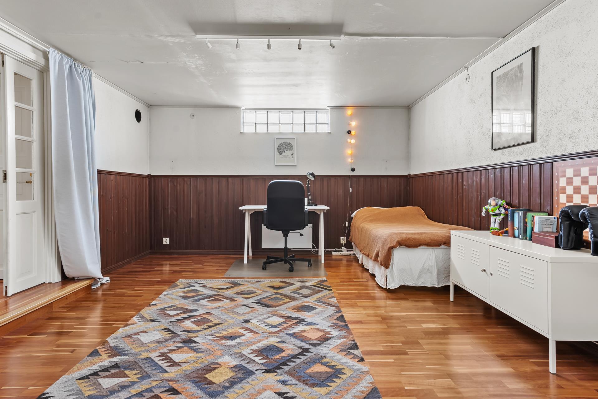 Välskött villa med gavelläge och trivsam planlösning!