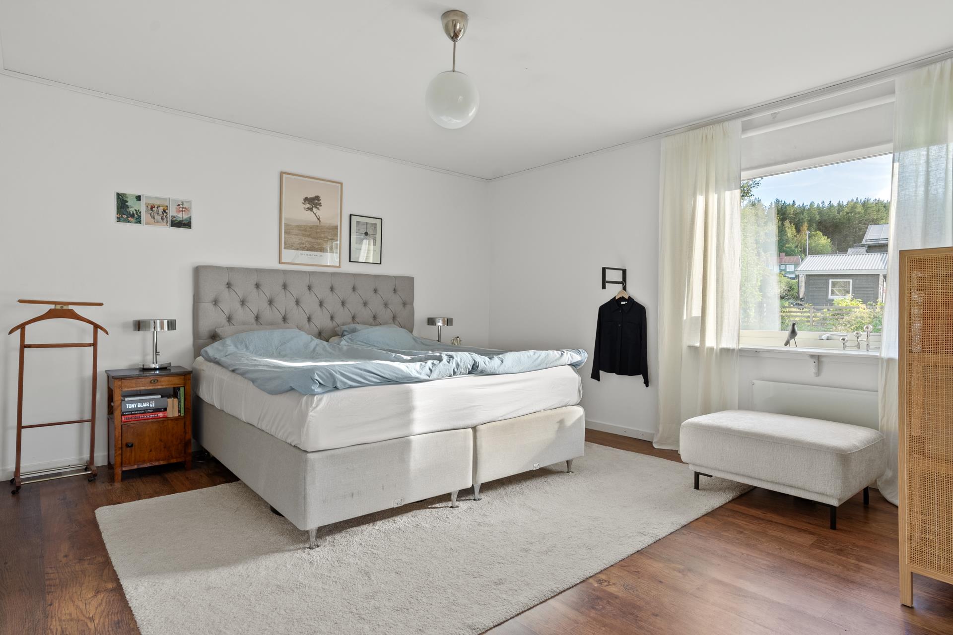 Välskött villa med gavelläge och trivsam planlösning!