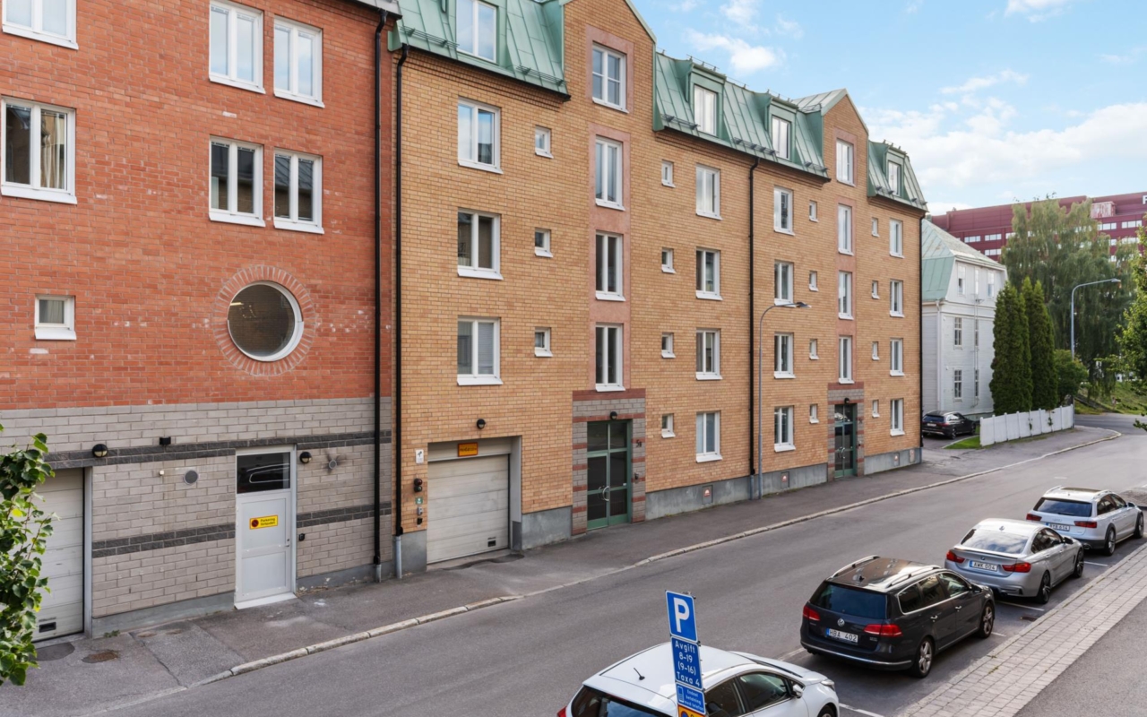 Karström Mäklarbyrå