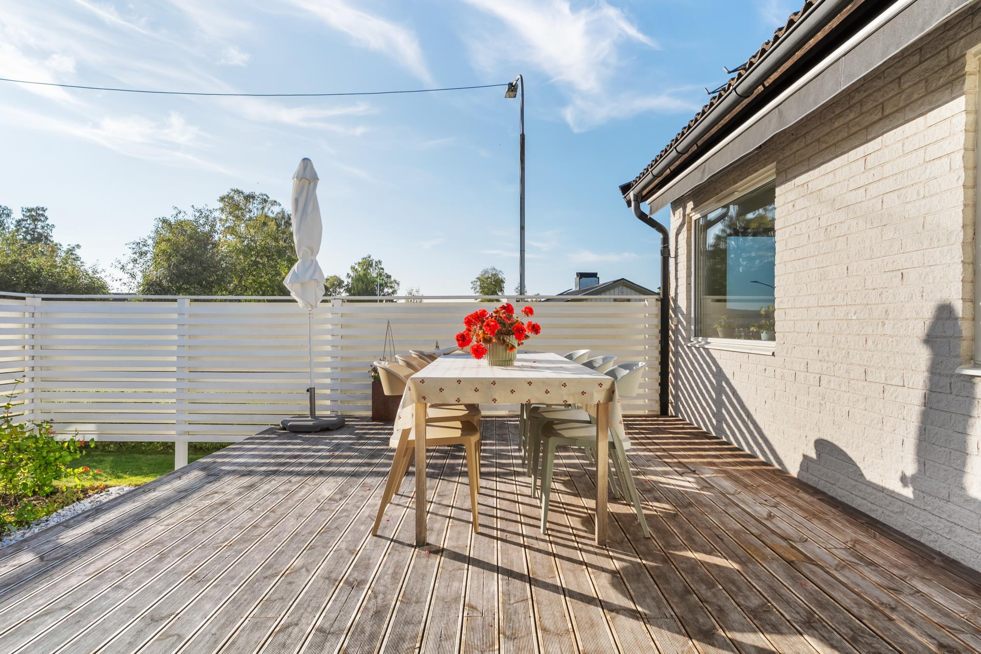Välskött villa med gavelläge och trivsam planlösning!