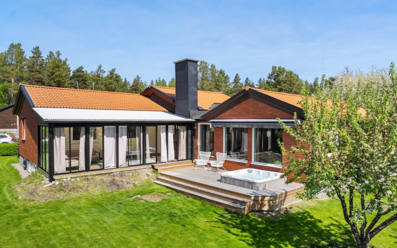 Karström Mäklarbyrå