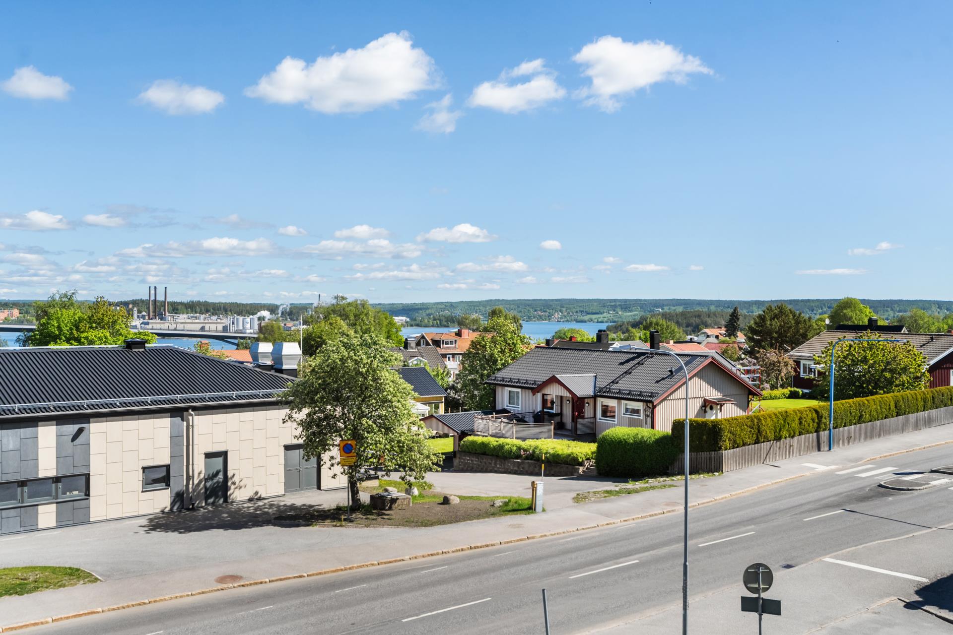 Trea med härlig utsikt!